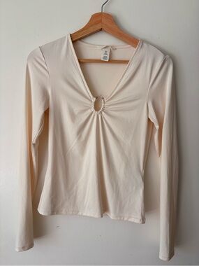 H&M Cream Long Sleeve Keyhole Front Top